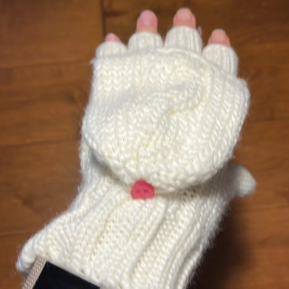 Winter white gloves mittens cable knit